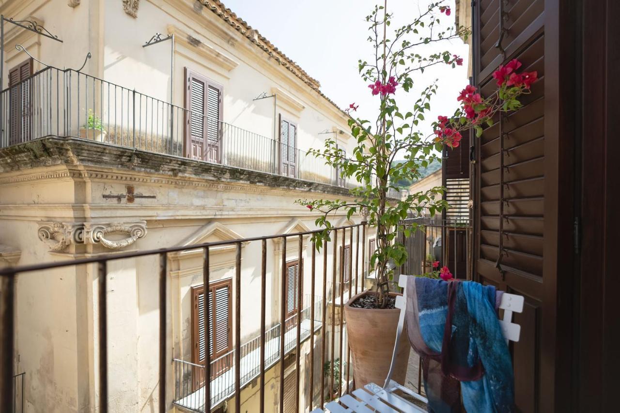 Gioietta Ospitalita Siciliana Modica Bed and Breakfast Buitenkant foto